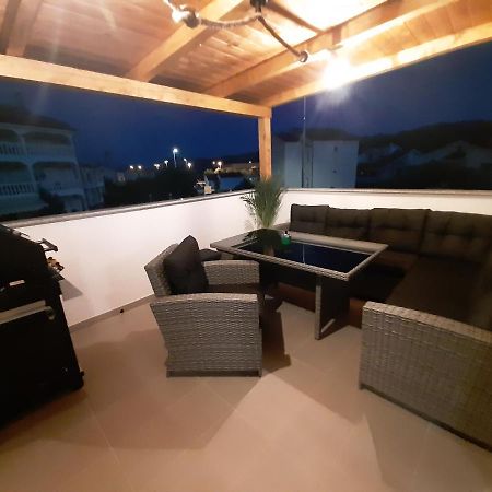 Apartman Mate Lopar Bagian luar foto